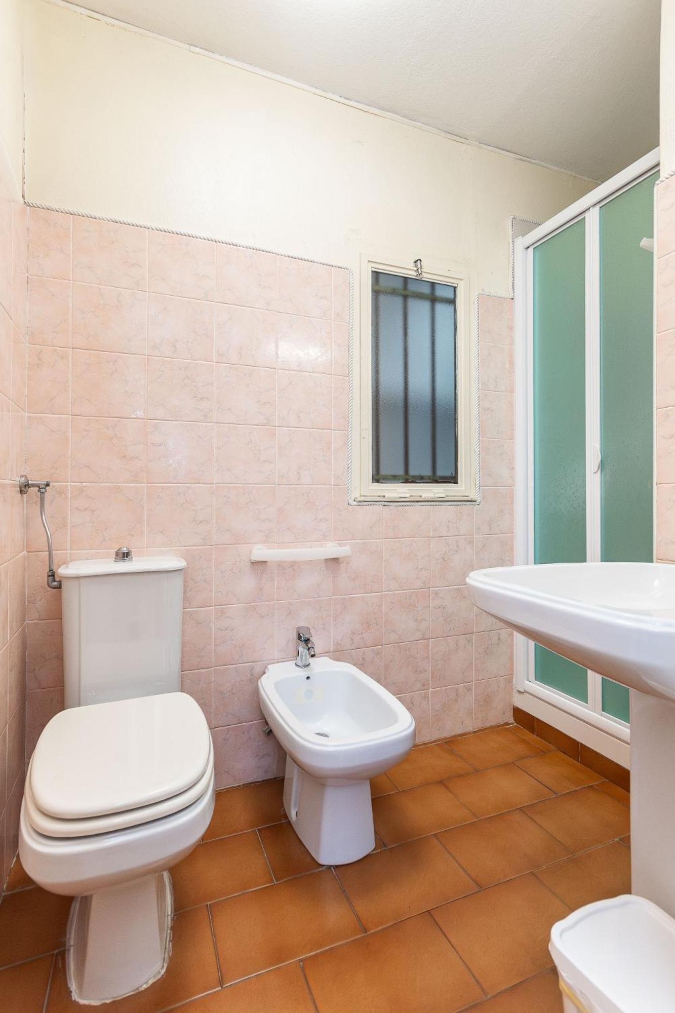 C22 Beachfront Villa - Spa Bath, Pool, Private Beach, Parking Free Andora Екстер'єр фото
